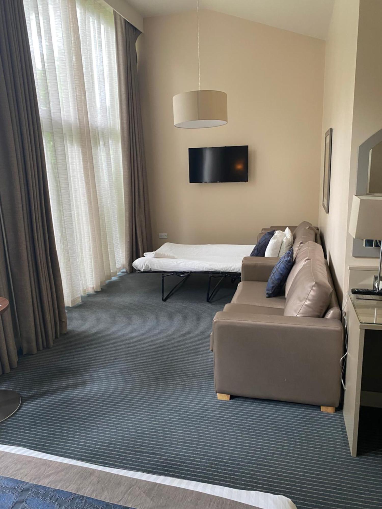 315 Bar & Restaurant Otel Huddersfield Dış mekan fotoğraf